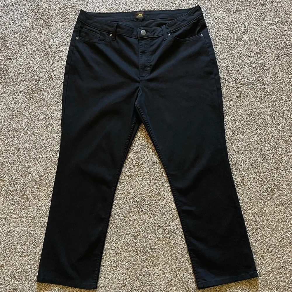 Lee Straight Leg Black Denim Jeans Size 16 Short
